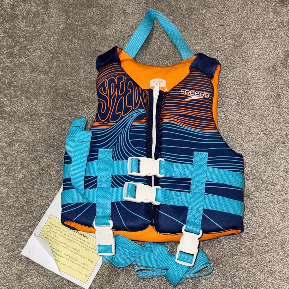 Speedo Swim Vest 💙🧡